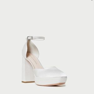 NWT Loeffler Randall Selina Cream Heels Size 8